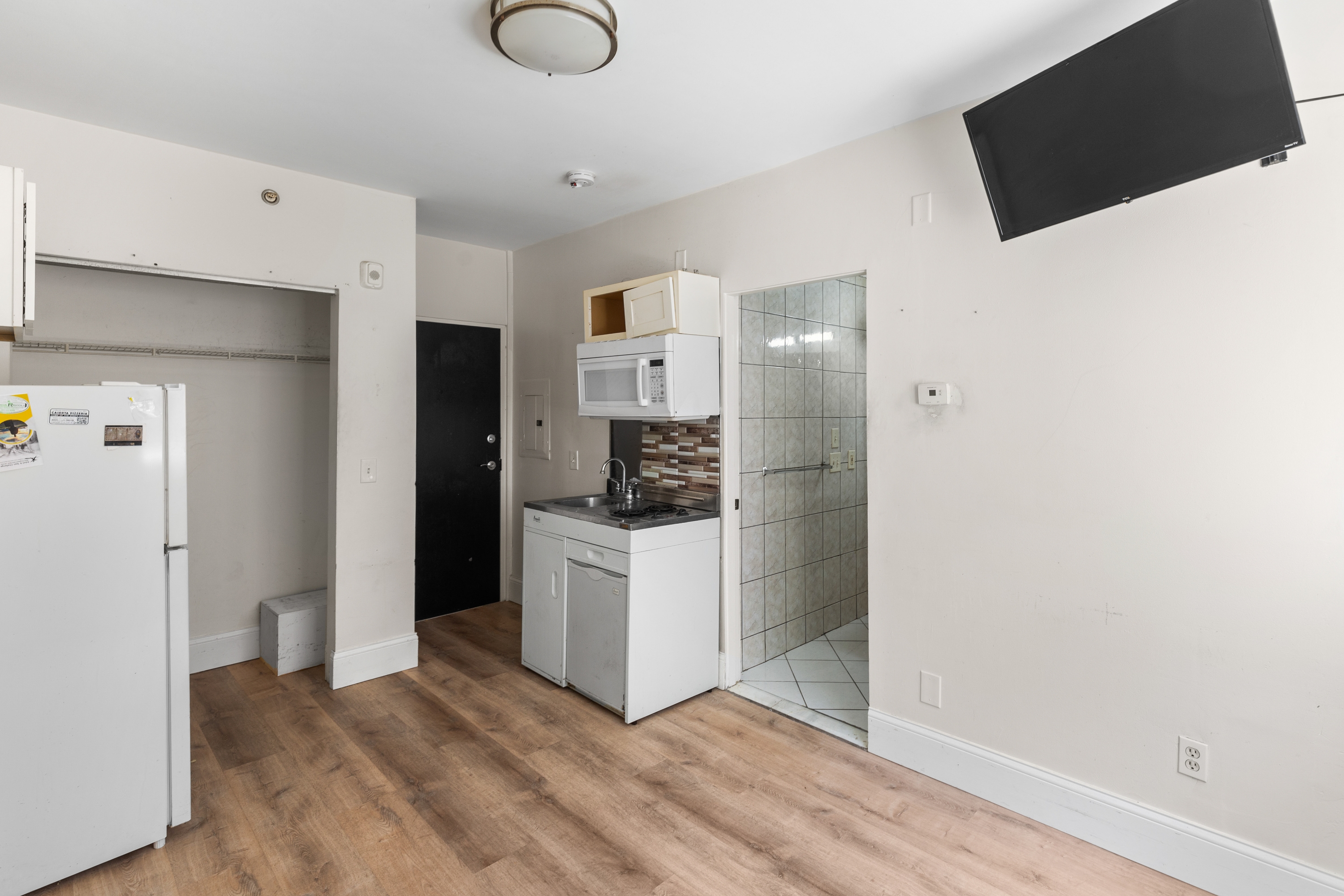 63 De Pasquale Avenue - 1BB