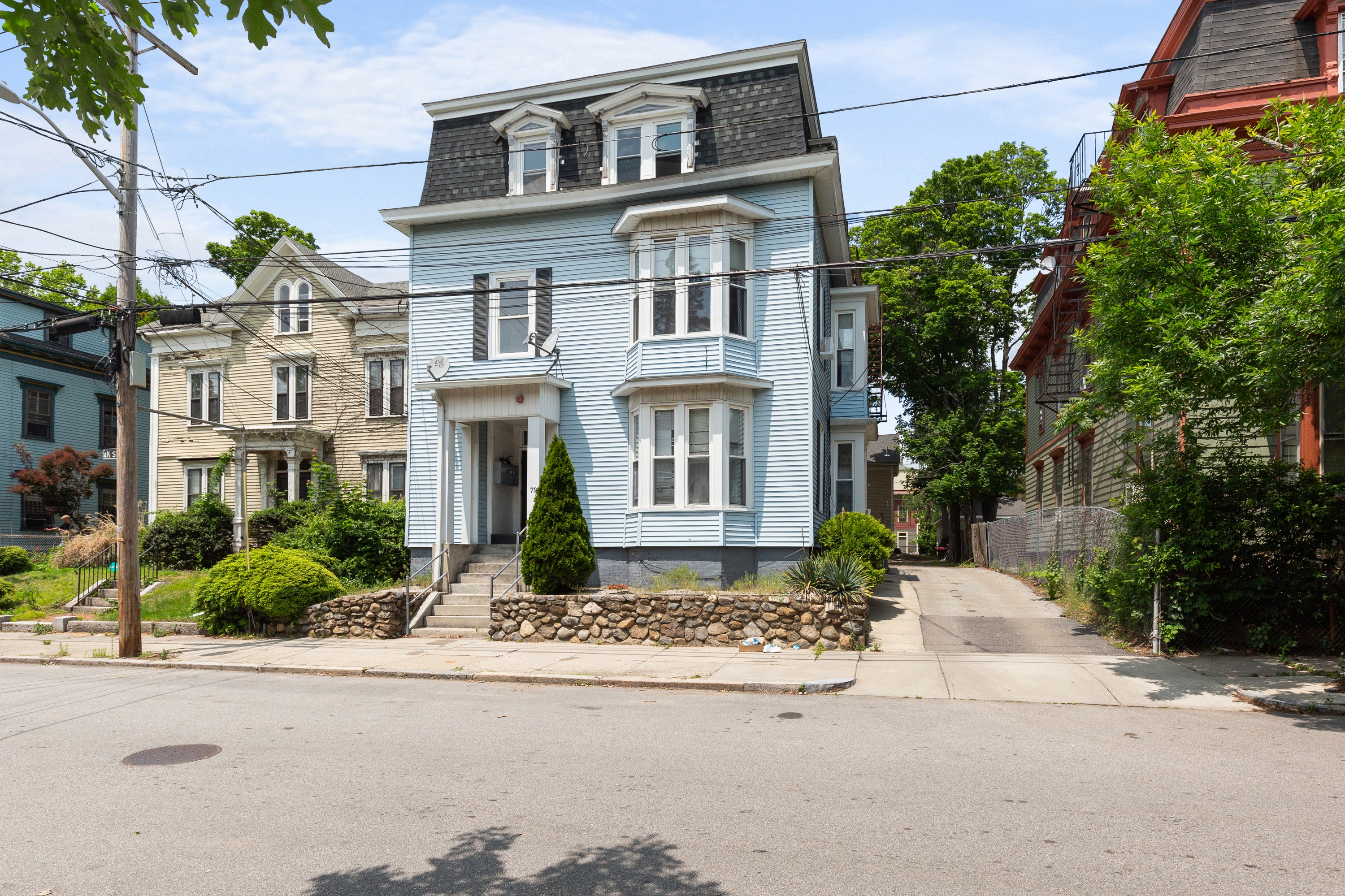 Property thumbnail image