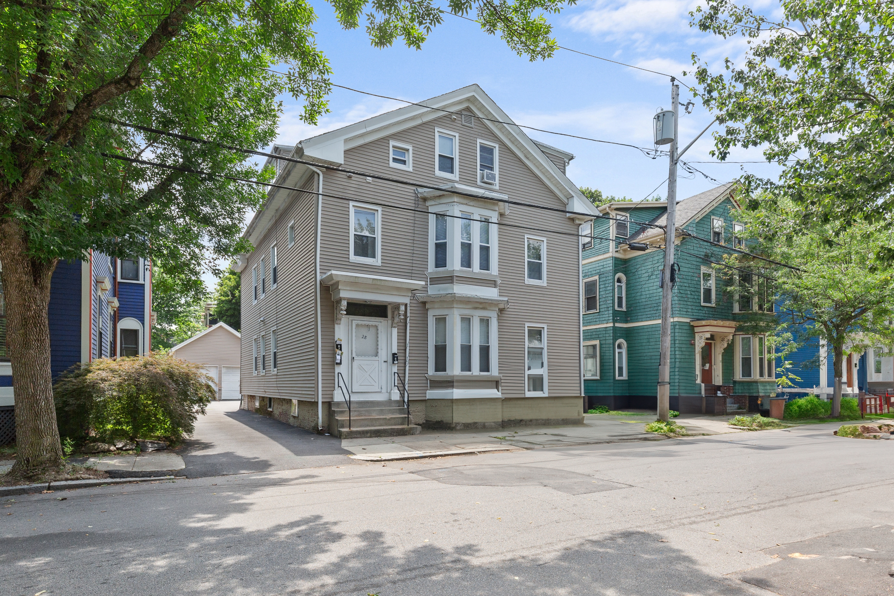 Property thumbnail image